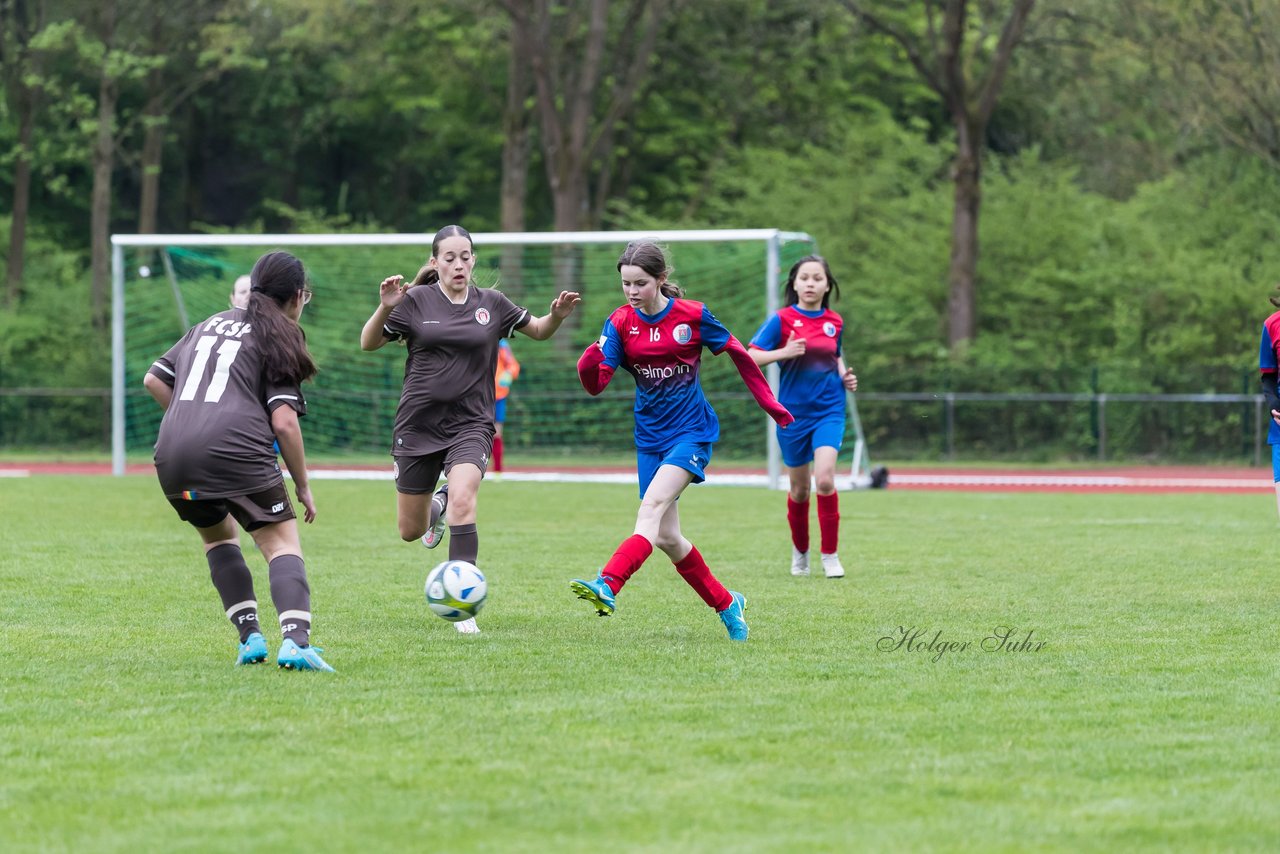 Bild 126 - wCJ VfL Pinneberg3 - St.Pauli : Ergebnis: 2:1